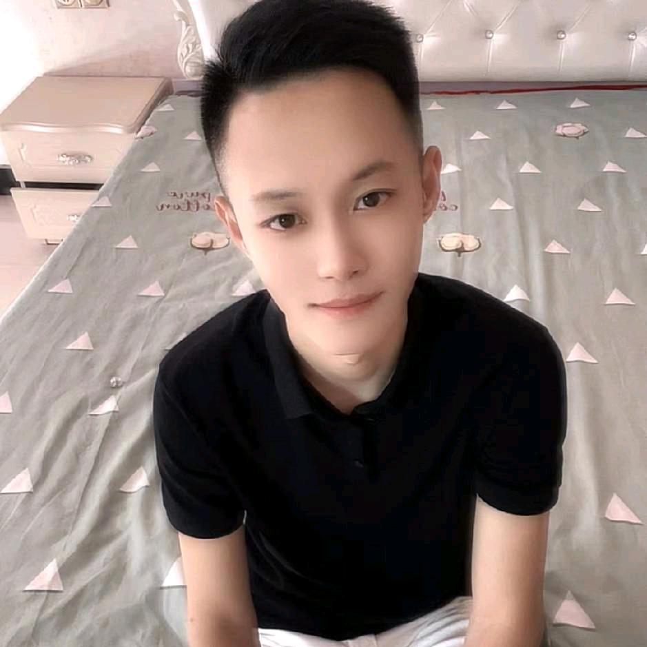 孔雀城小浩手工炸串。