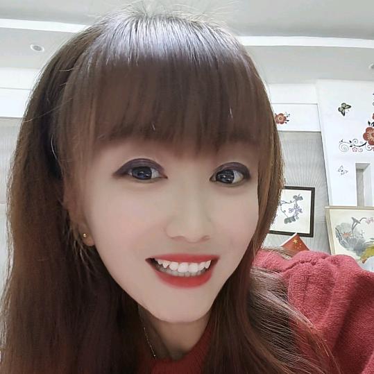 荣荣