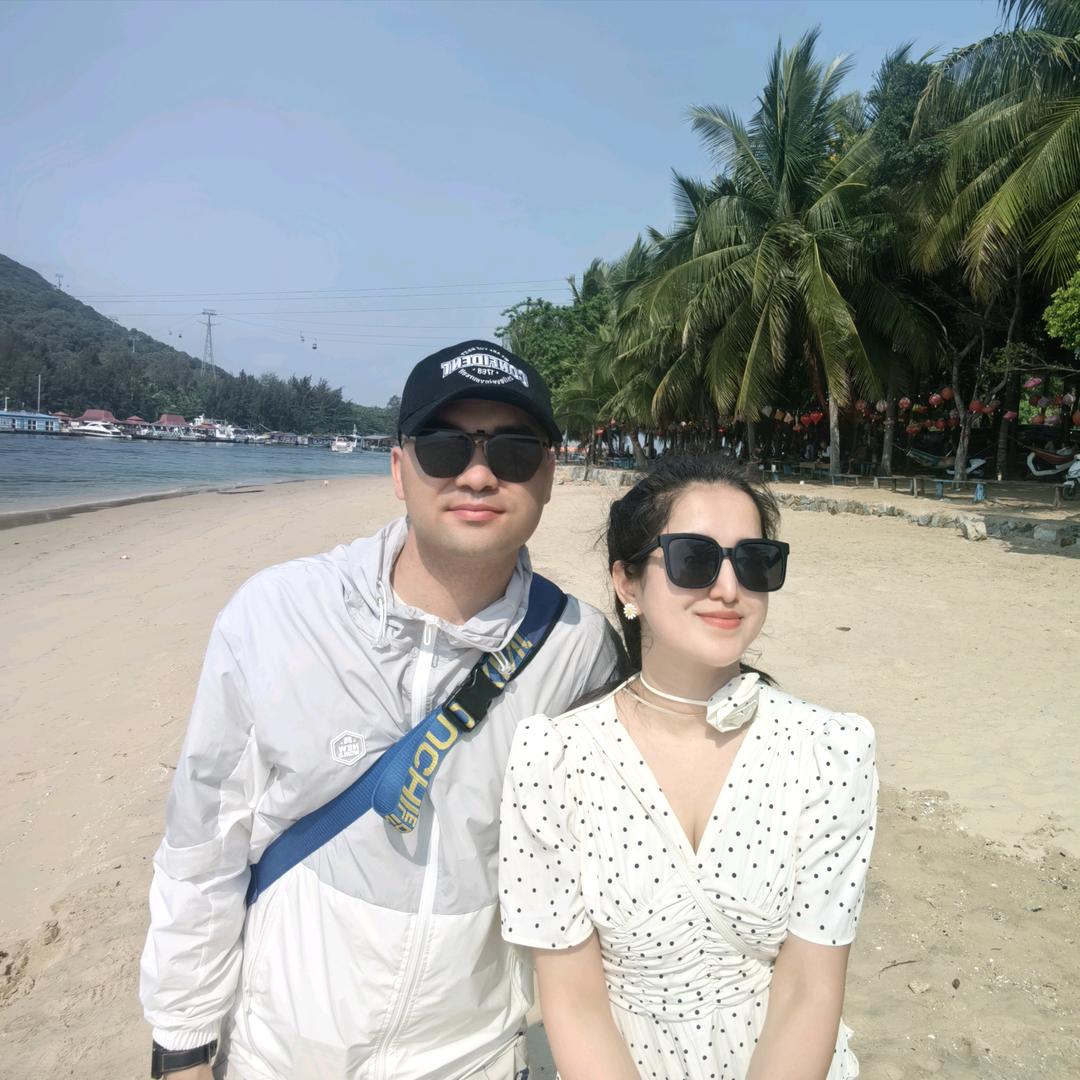 艾先生的小娇妻👩‍❤️‍👨