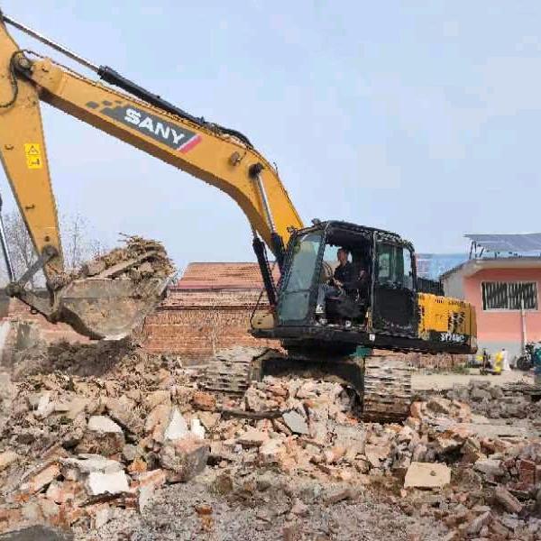 辰阳工程机械租赁2