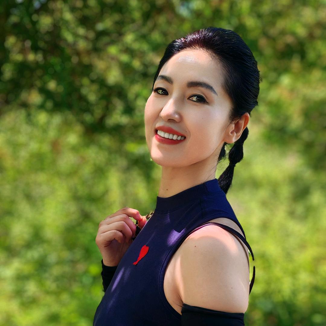 小蛮腰（踏过千重浪）