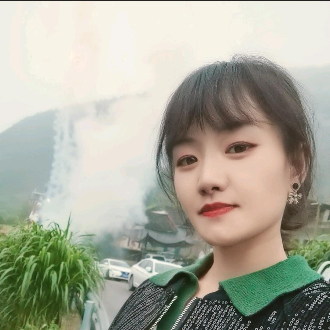 ღ᭄叫我双姐呀এ