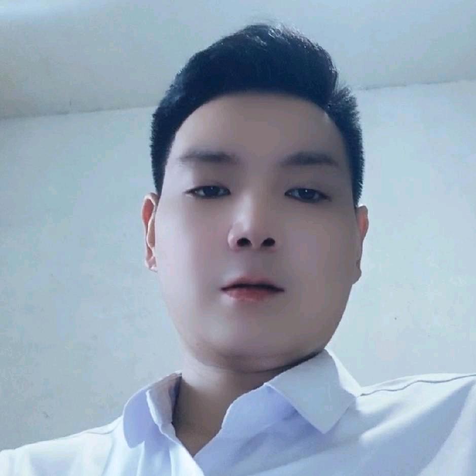 凌月