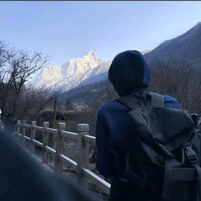神秘男嘉宾