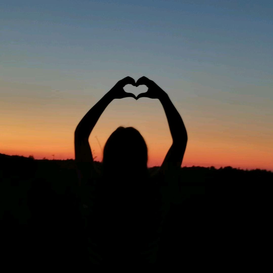 💞ℒᎭℯ⃝丫头