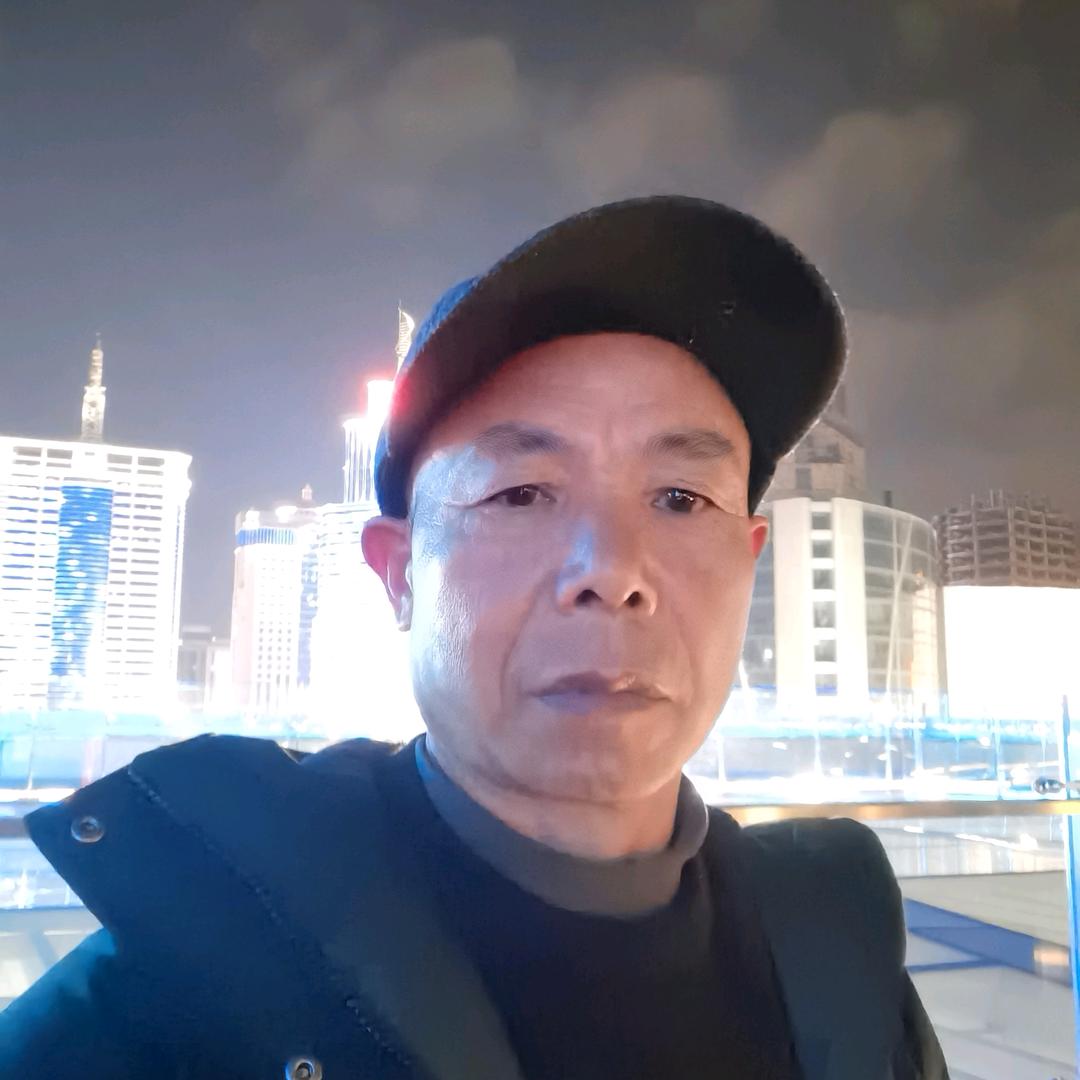 🎤邱哥