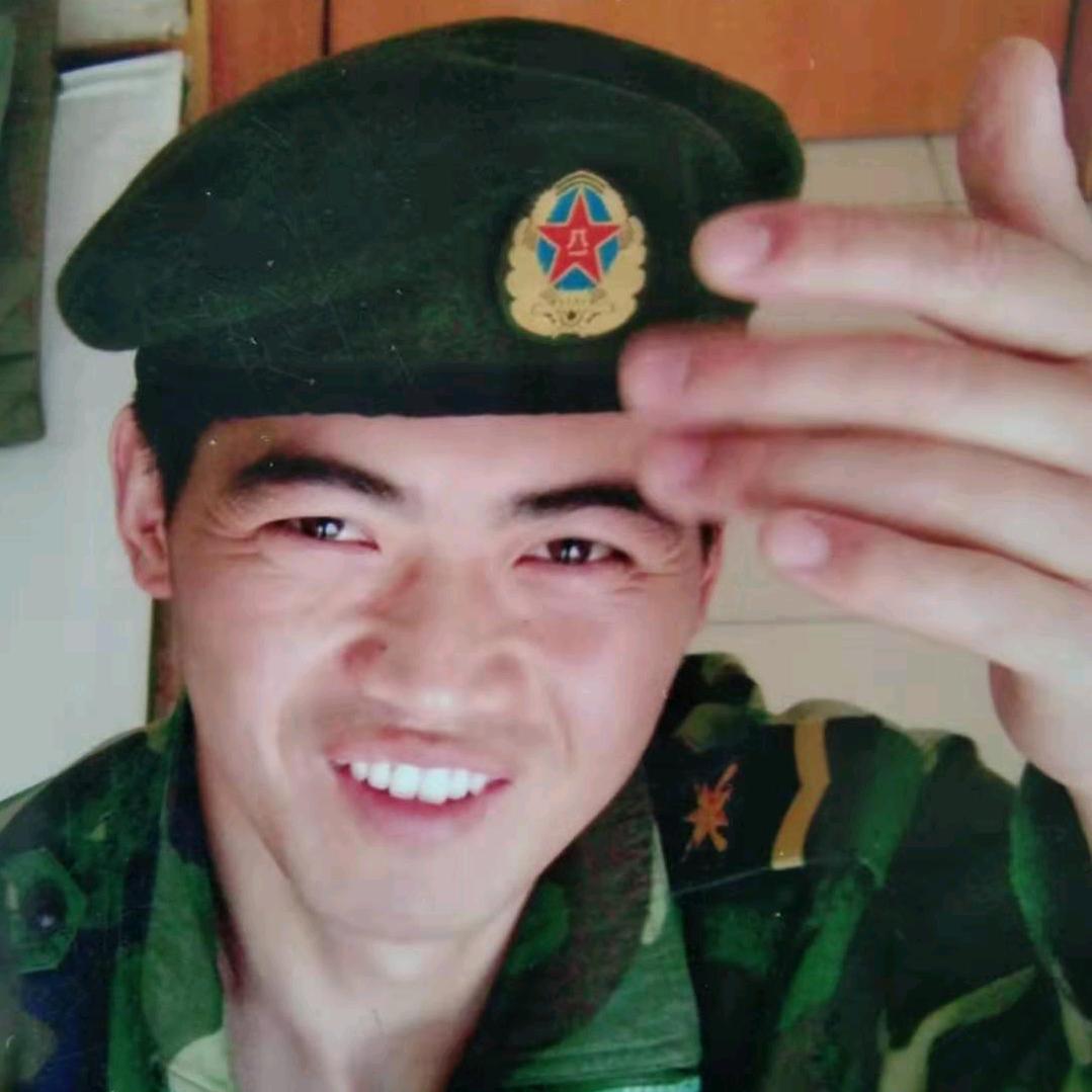 李博1