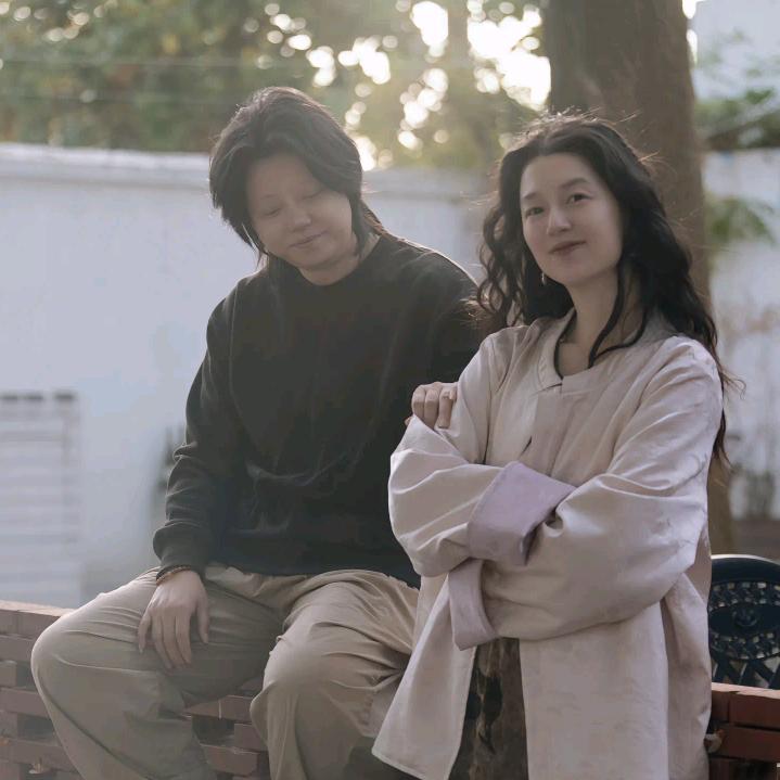 尤加莉服饰穿搭（好物种草）