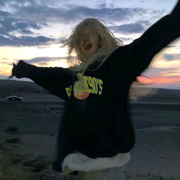 𝙞𝙪𝙠𝙤𝙞𝟳𝟳