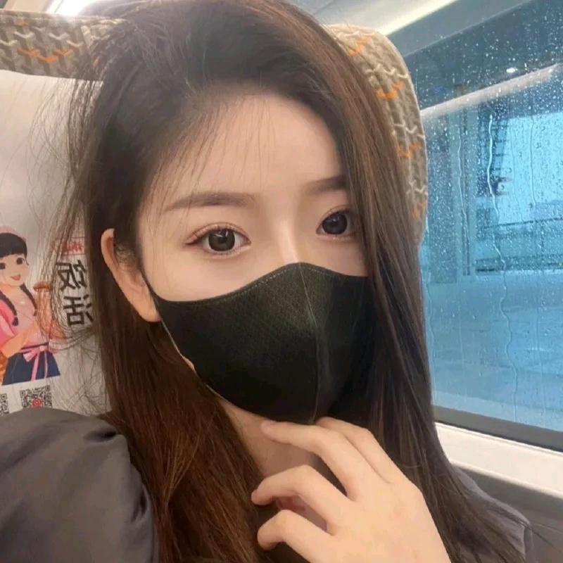 小逸