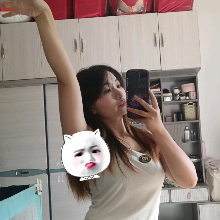 小美好物分享👩‍❤️‍💋‍👩