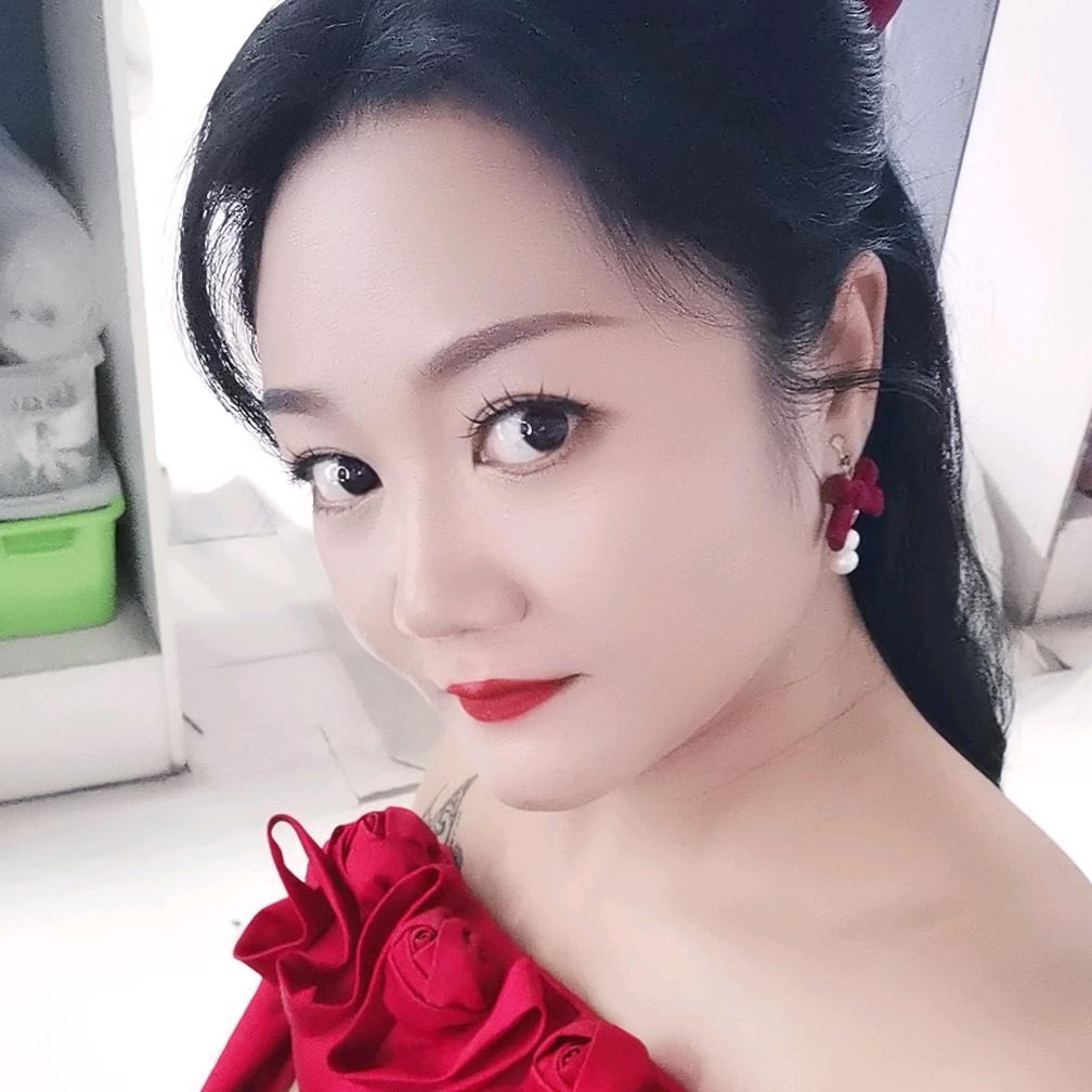 💕꧔ꦿ*꯭͡笨丫头᭄