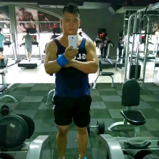 相信自己……