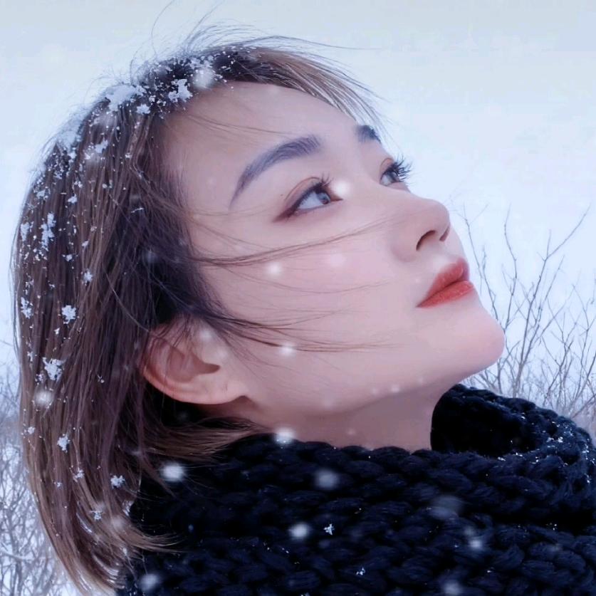 ༺迟来的深情比草贱༻