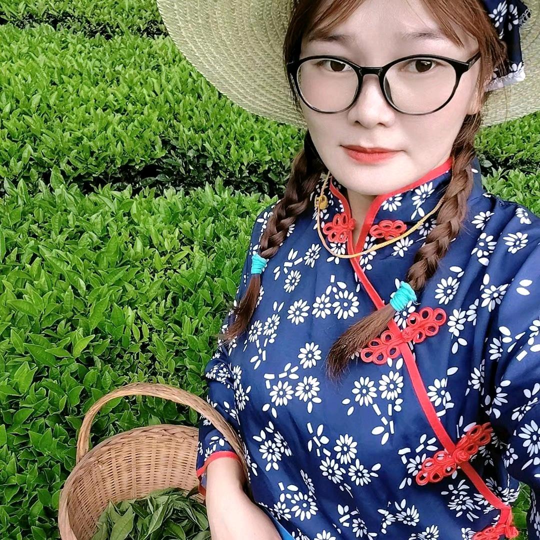 海  燕