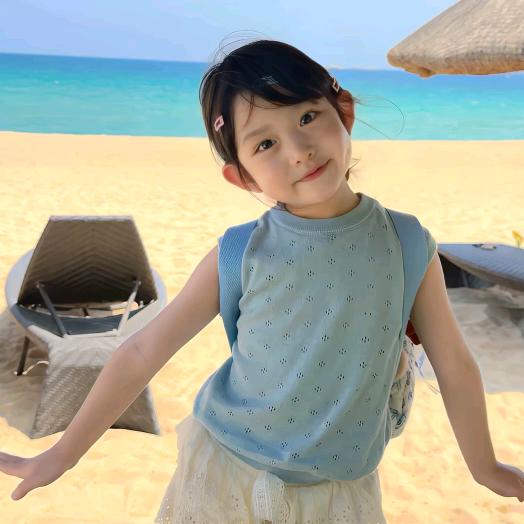 卖导弹的小女孩