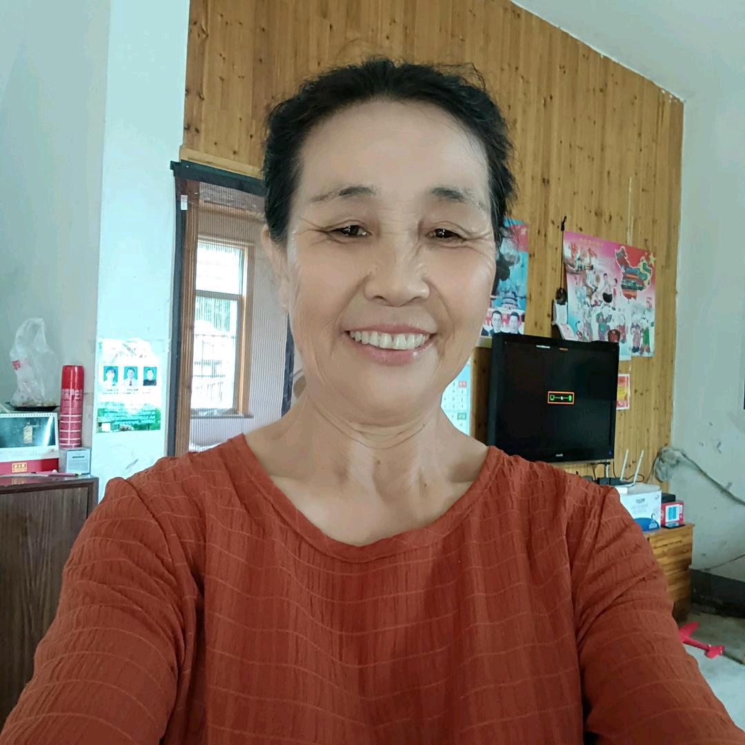 丽权奶奶，下午四点半