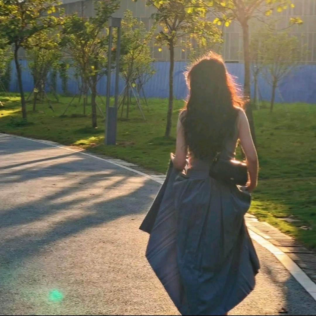 大橙子ʕ  •ᴥ•ʔ……