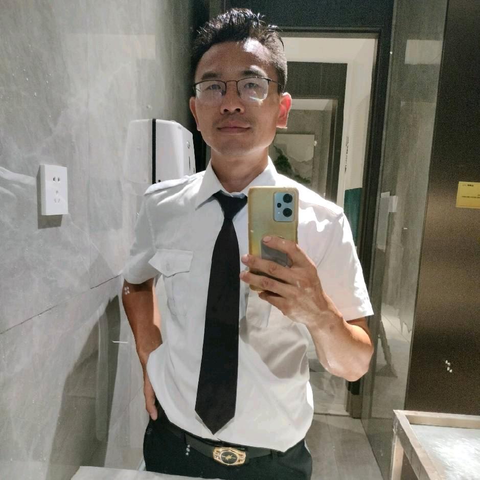 宝藏男孩，谢重复