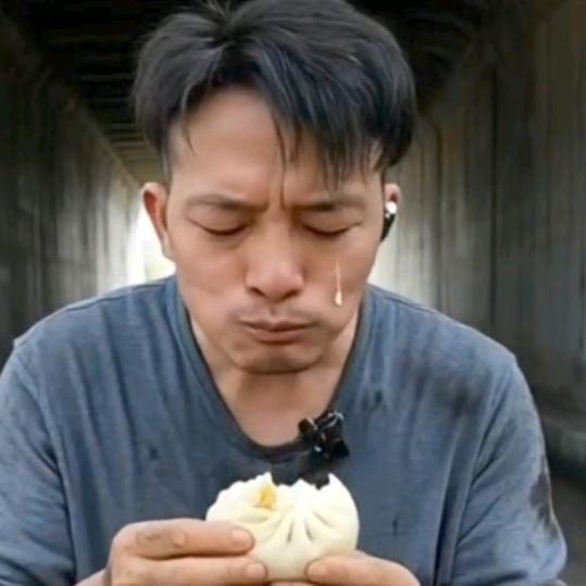 拾荒老哥（寻找伴侣）。