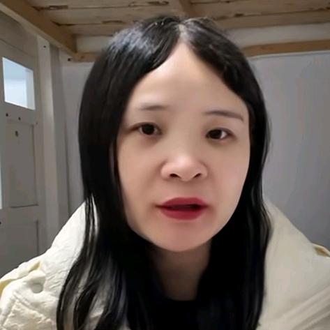 秋天的夜，很深