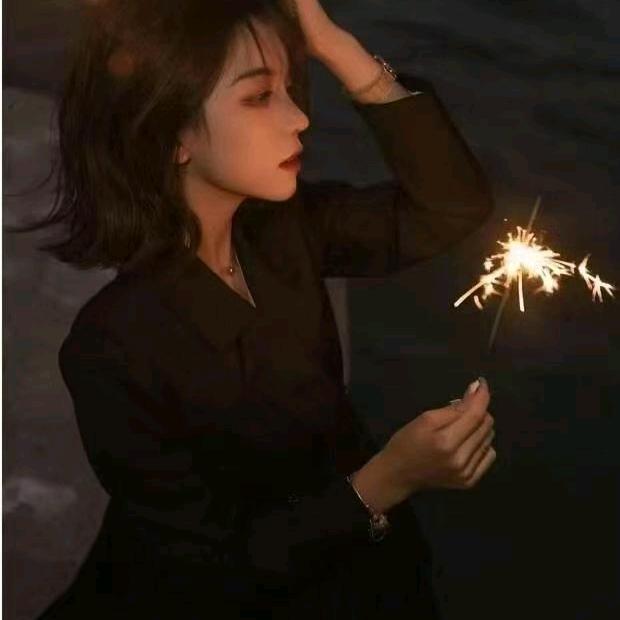 ꧔ꦿ᭄: ઈ十点三分