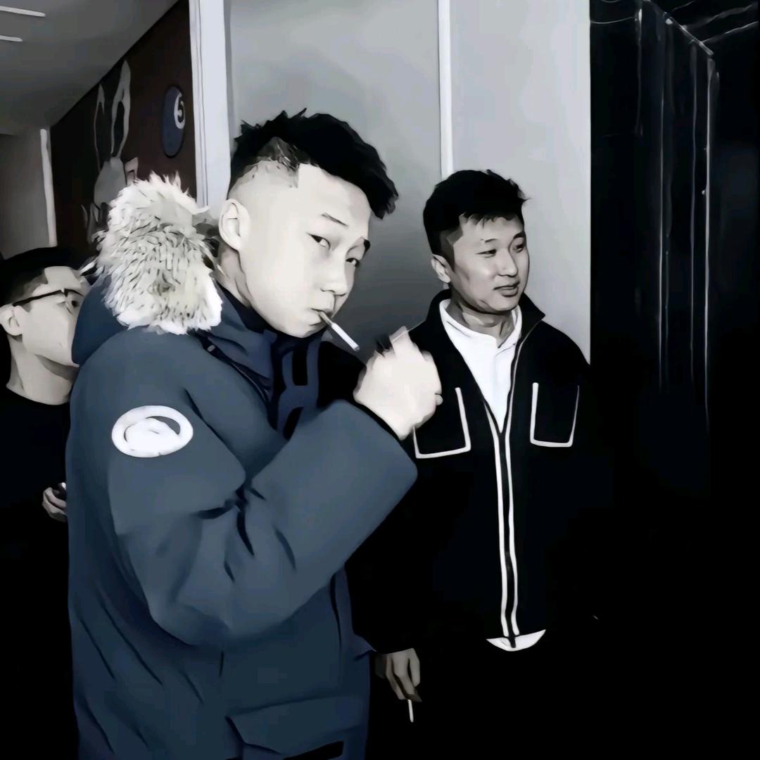 在回首