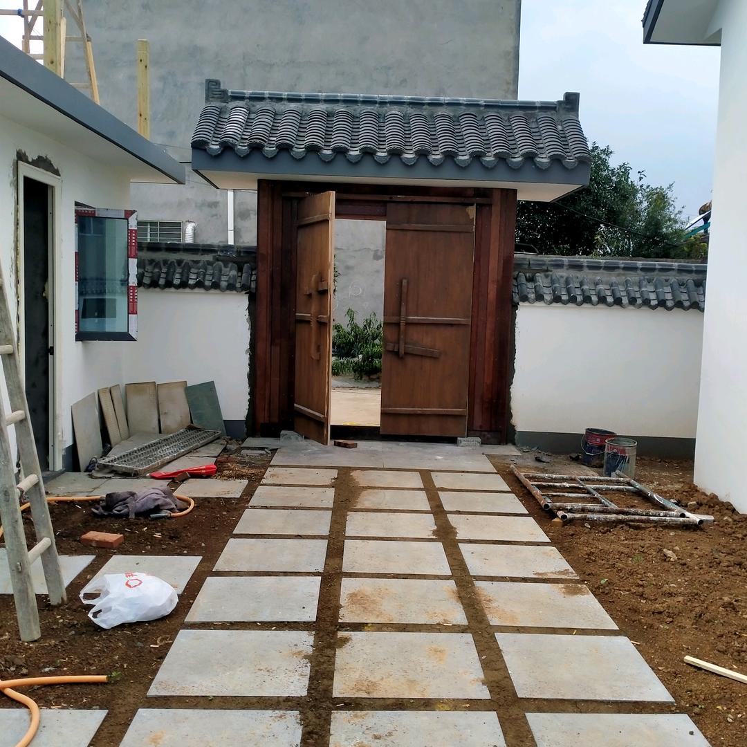 老鲁