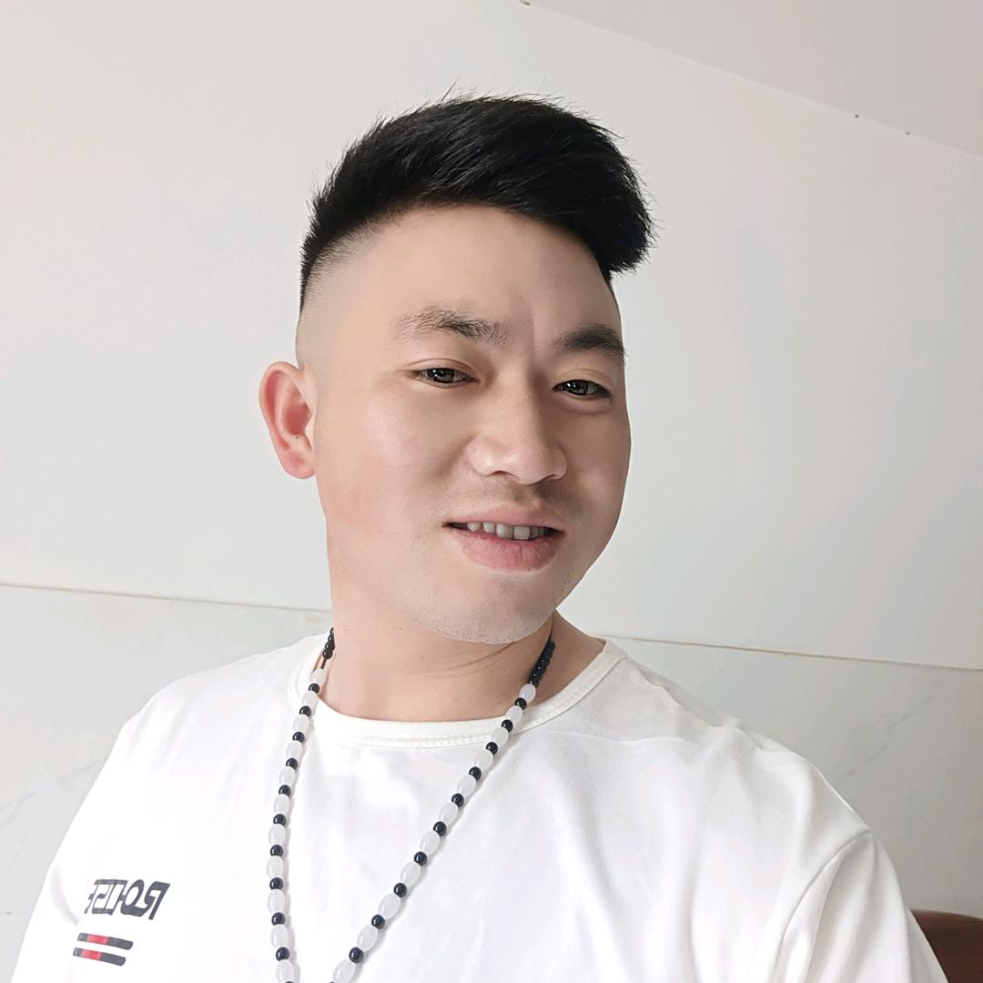 🎤🎤🎤小强哥喜欢唱歌坚强努力