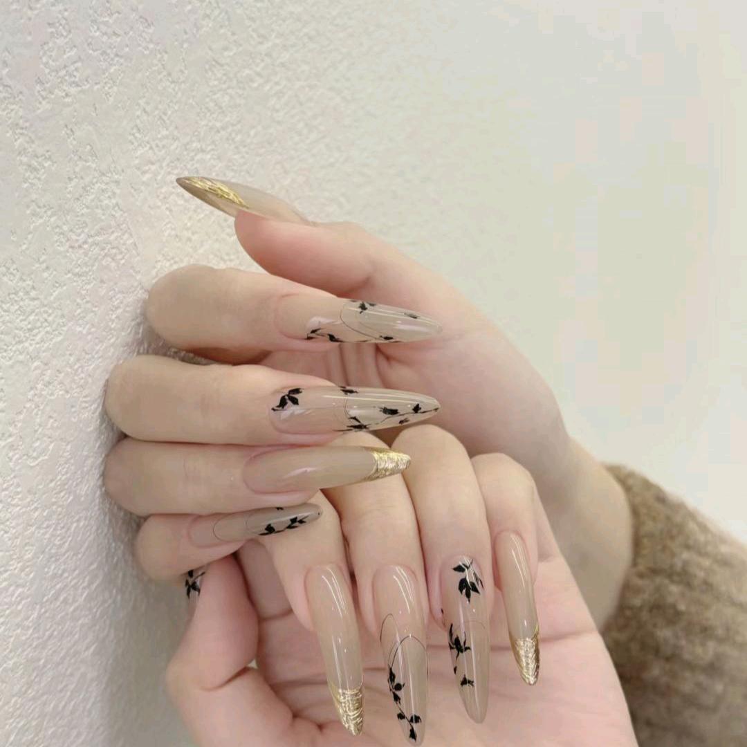 芳芳💅🏻美甲💅🏻美睫