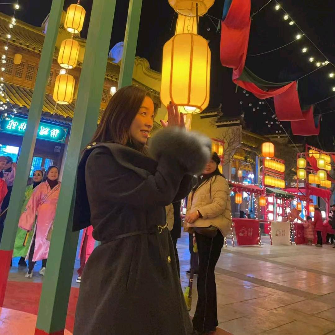 开心过好每一天💃