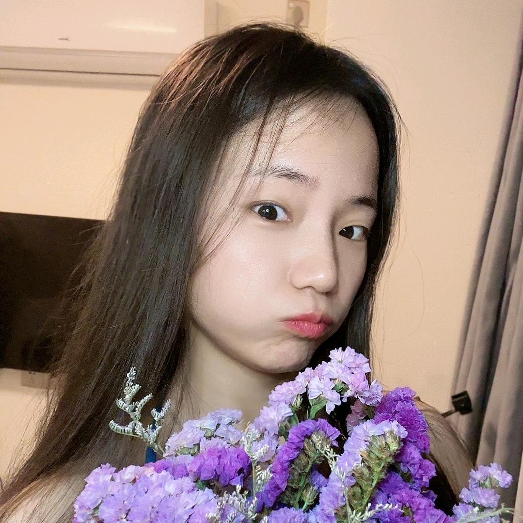 电子学姐（小秋姐姐）