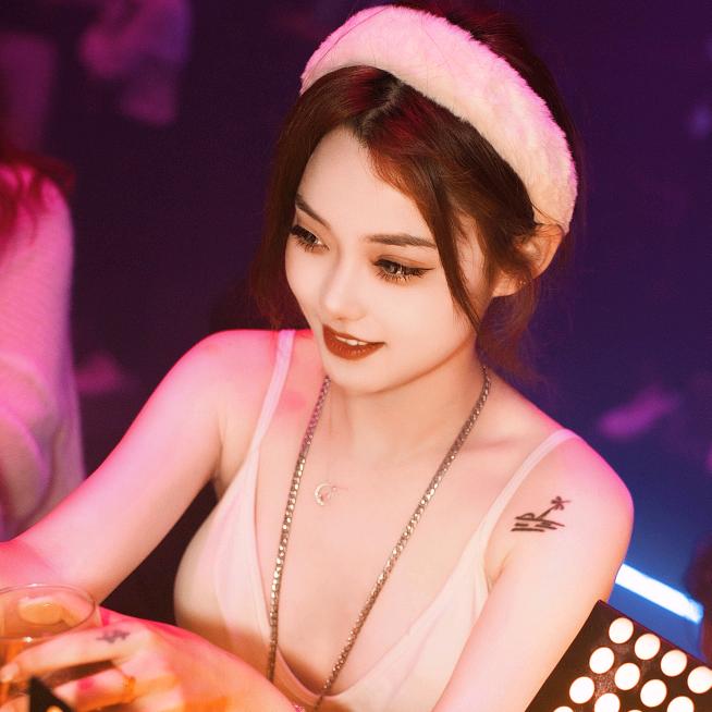 海口慕尚酒吧（团队招人）