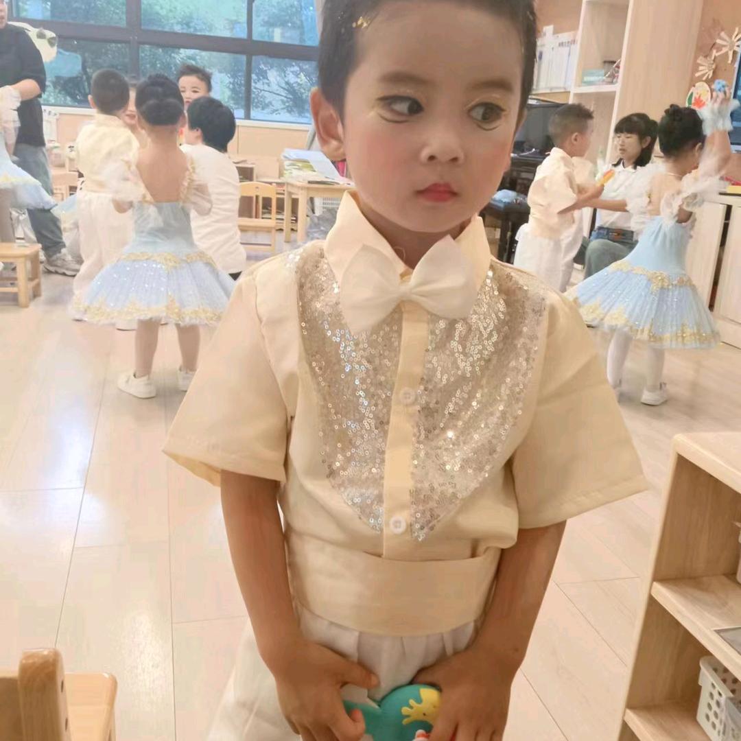 老谢平安快乐！谢纪鹏月ml為丷一批洲蝴A