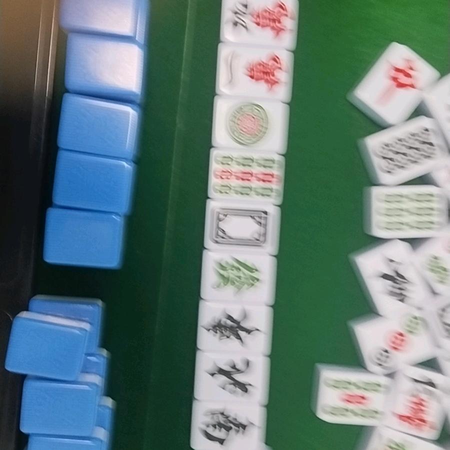 锋高兴听什么都自摸