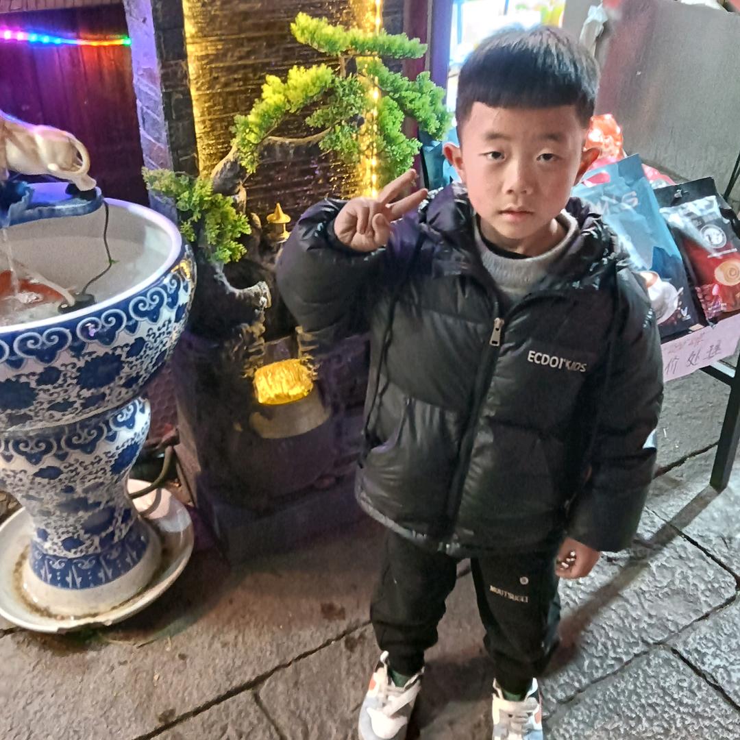 云南小胖哥