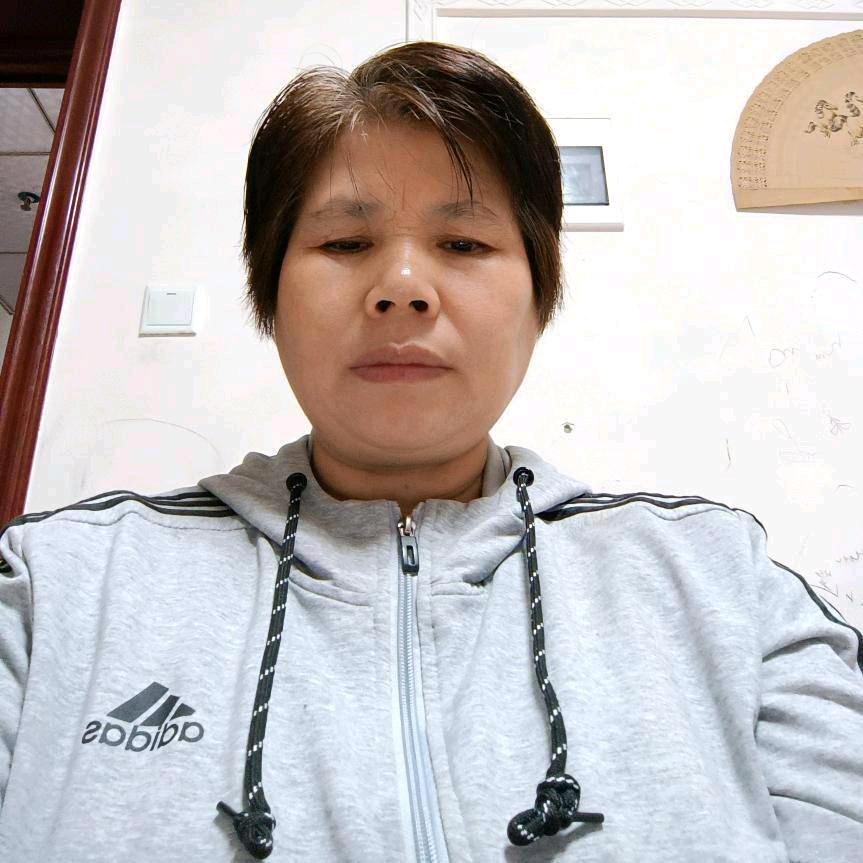 罗姐每天下午(1、10)开播