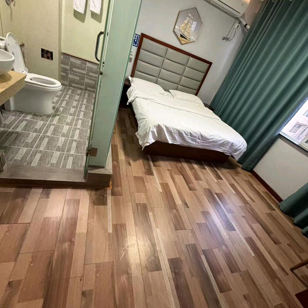 瑞家时尚酒店八一路店伊川店