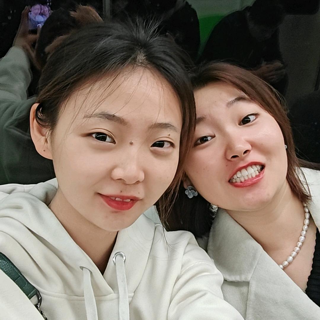 小林薇薇养老记头像