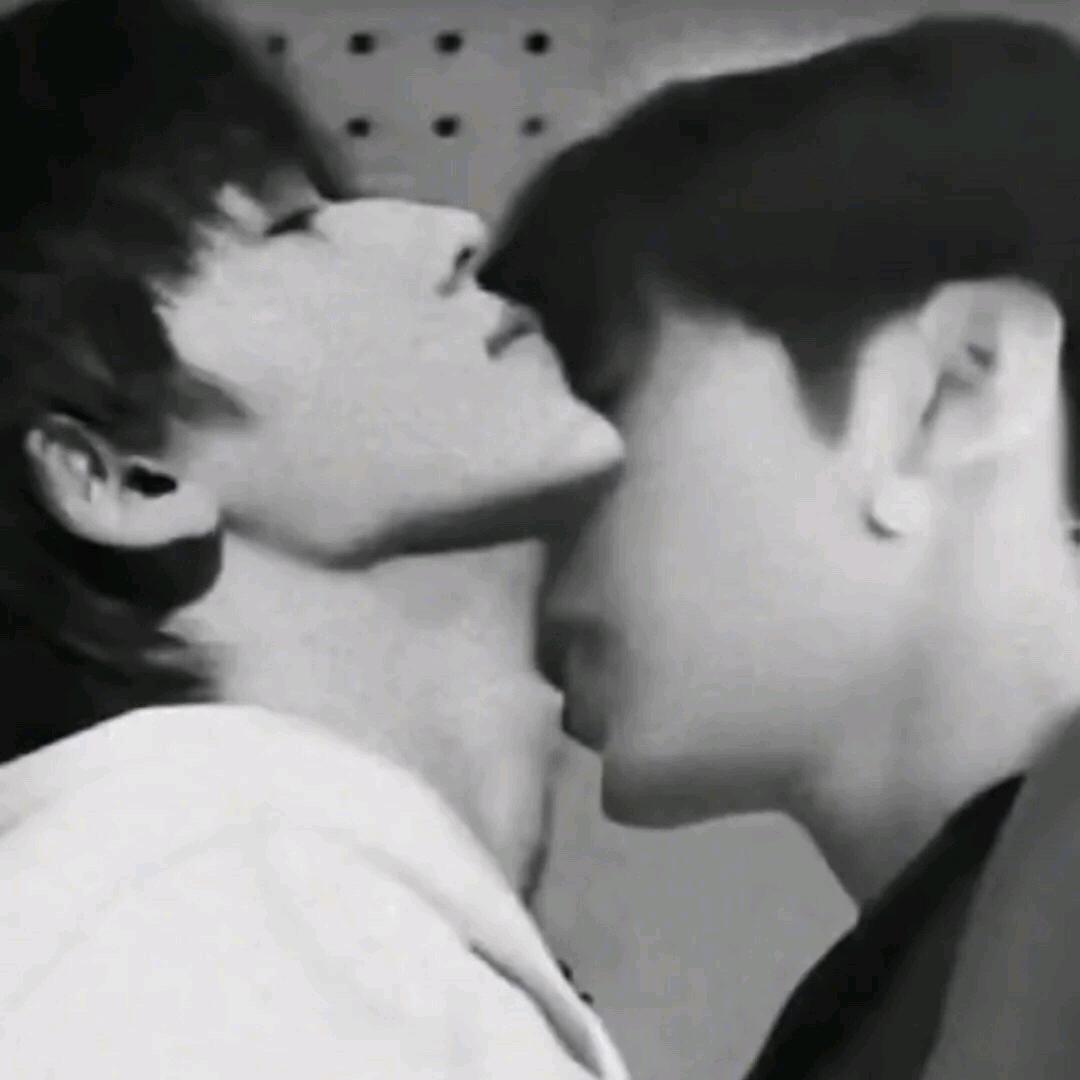 耀吃炸鱼丸¹¹²³头像