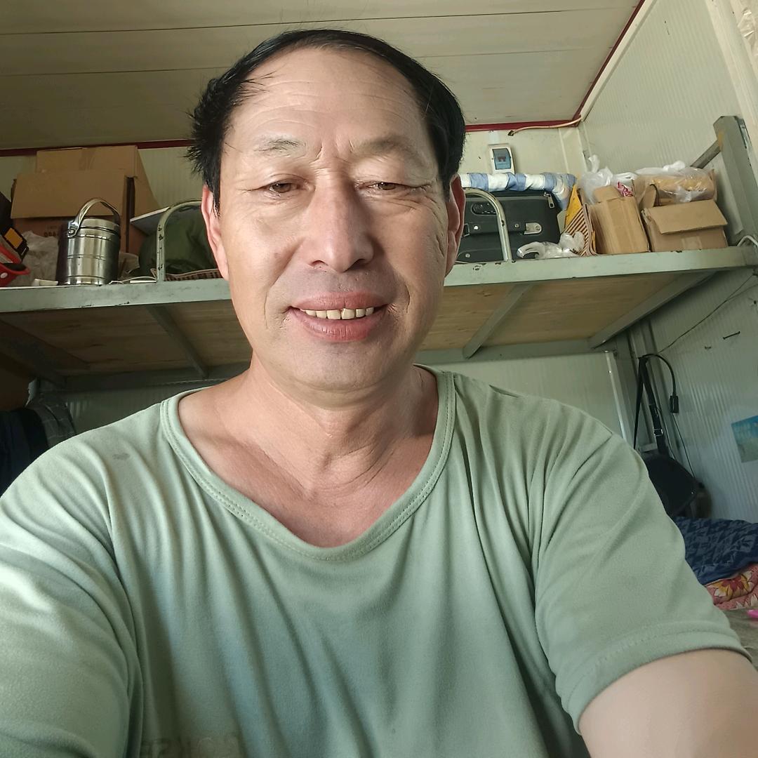 草根大哥