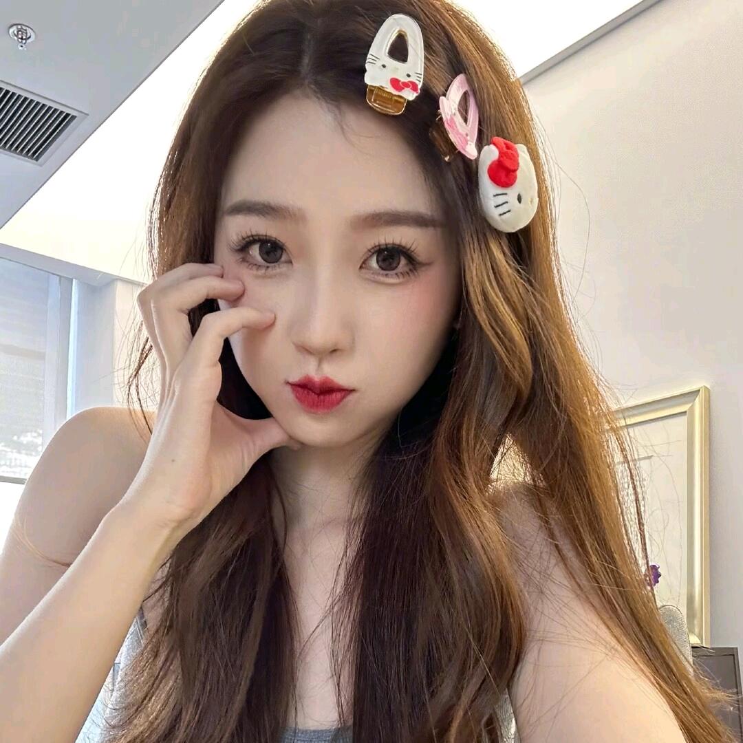 妮妮C