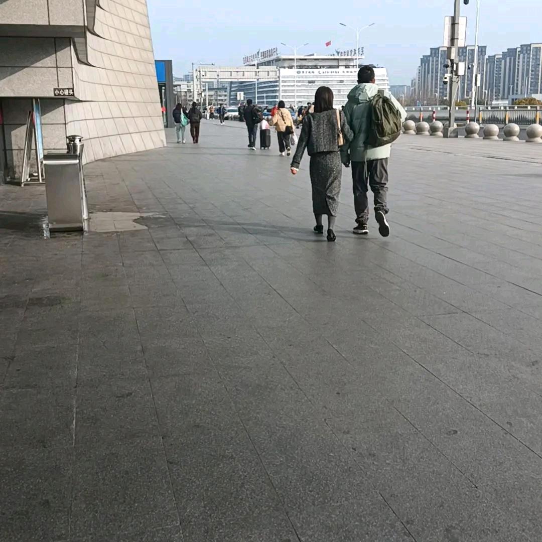 女单
