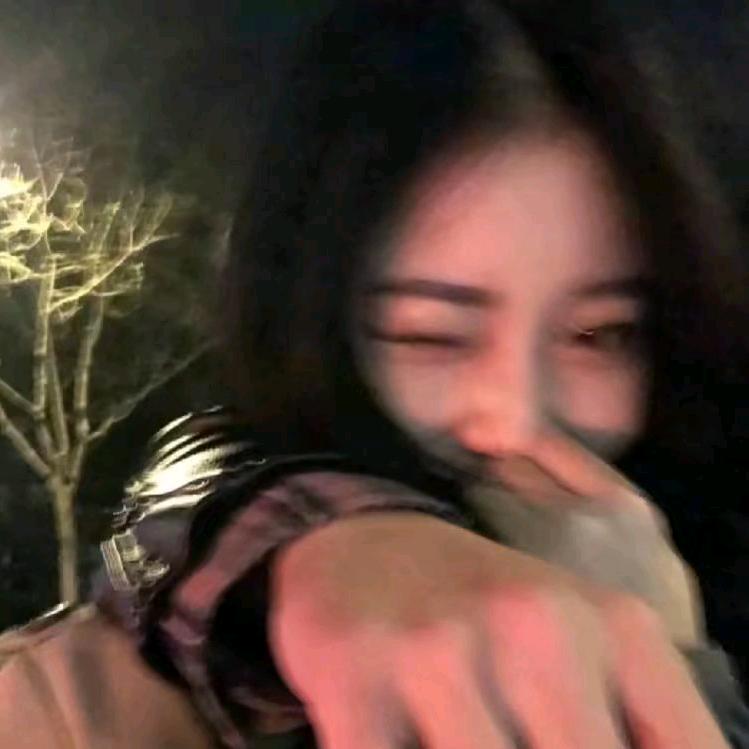 只有我在难过～