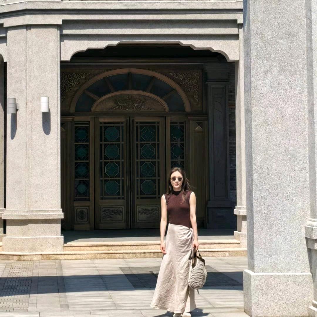 睡不醒的懒羊羊