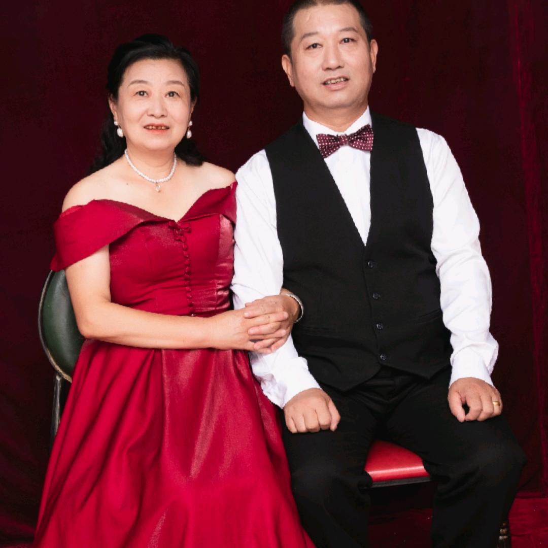 学梅70后大姐