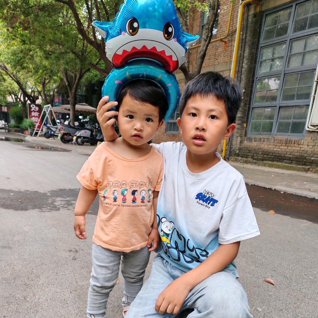 *⁂((✪⥎✪))⁂*宇ƪ(˘⌣˘)ʃ涵