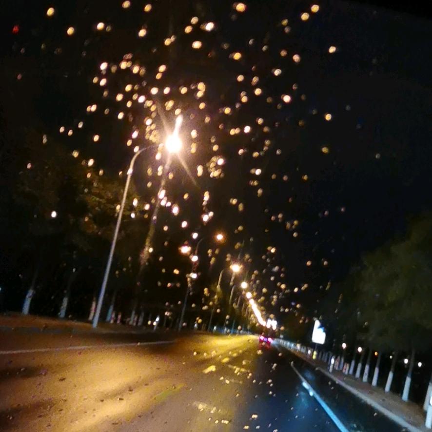 地毯卷材原料销售      张小五