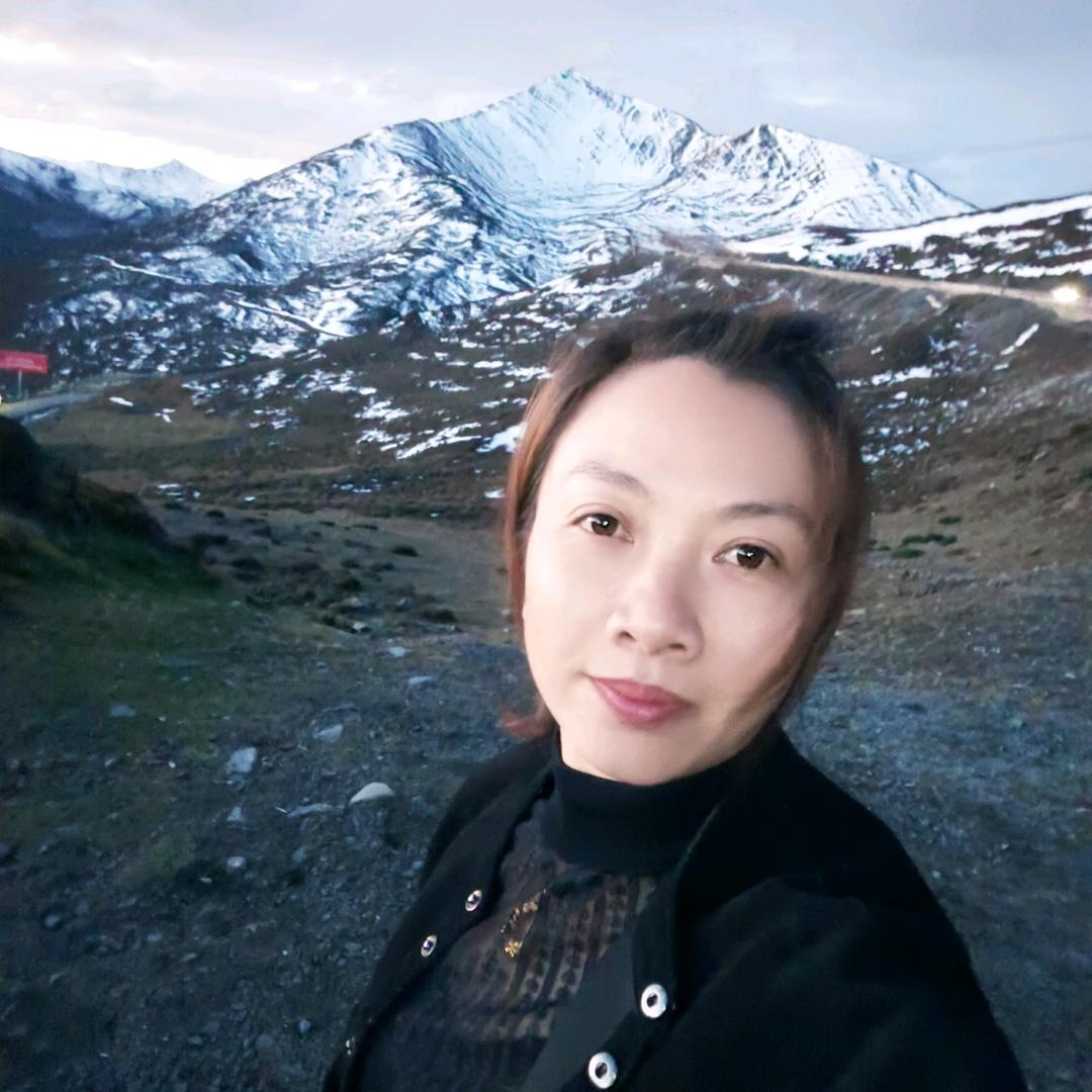 陈静