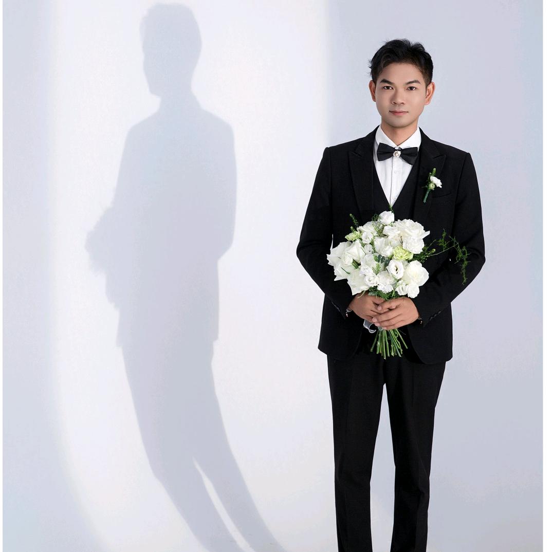 A一次性快餐盒-蔡城锦